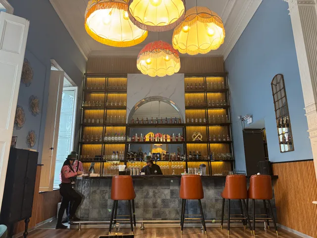 DB TAP ROOM CENTRO HISTÓRICO