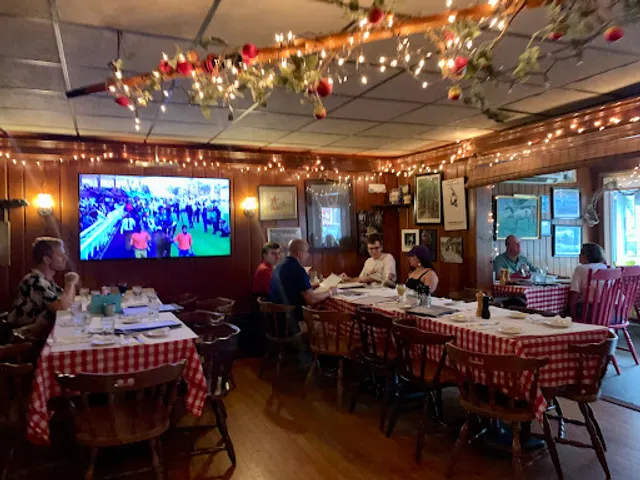 Ripe Tomato An American Grill