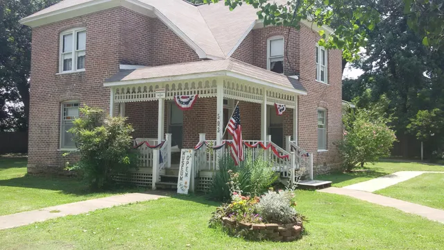 Gravette Historical Museum