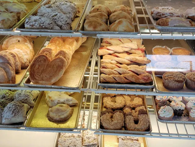 Maryanne Pastry Shoppe