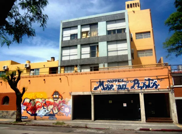 Mar del Plata Hotel - Montevideo