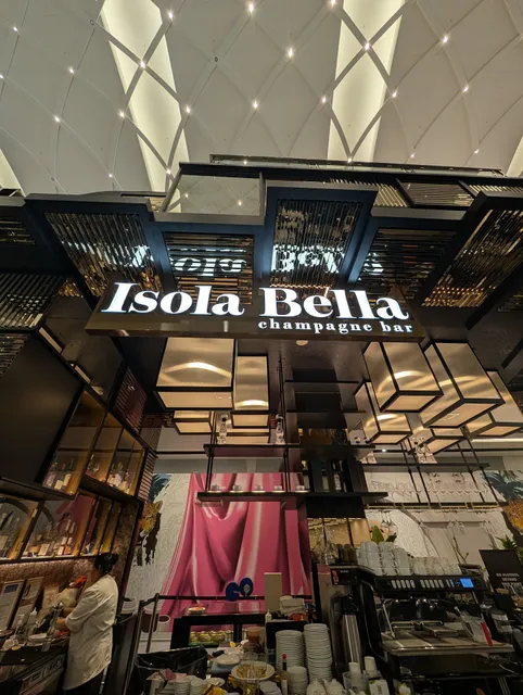 Isolla Bella Champagne Bar