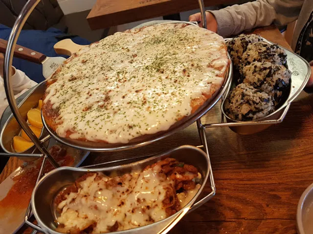 왕빈자삼파전(풍납점 )