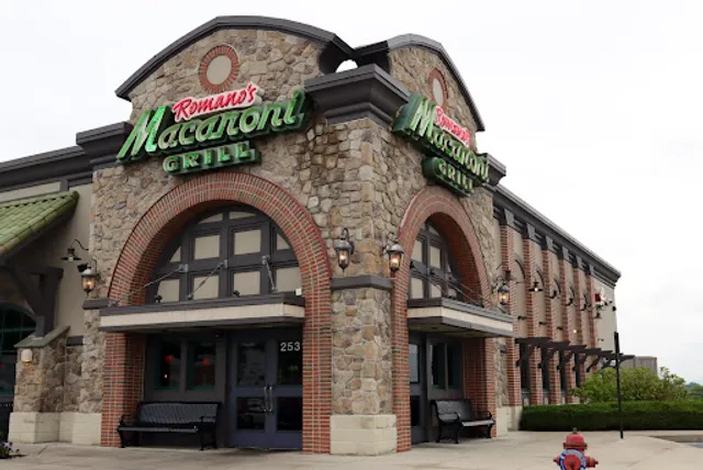Romano's Macaroni Grill