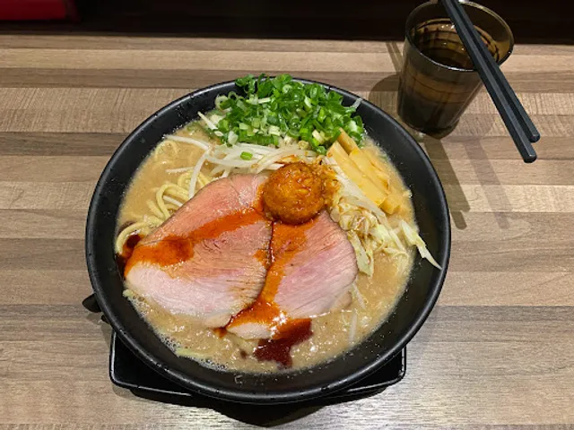 鷹流東京醬油拉麵-蘭丸(公館店)