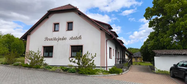 Pernštejnův statek