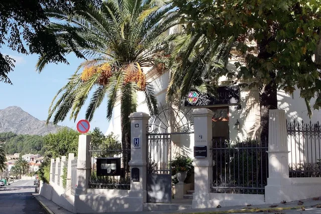 Hotel Restaurant Casa Julia