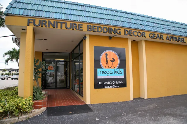 Mega Kids Naples