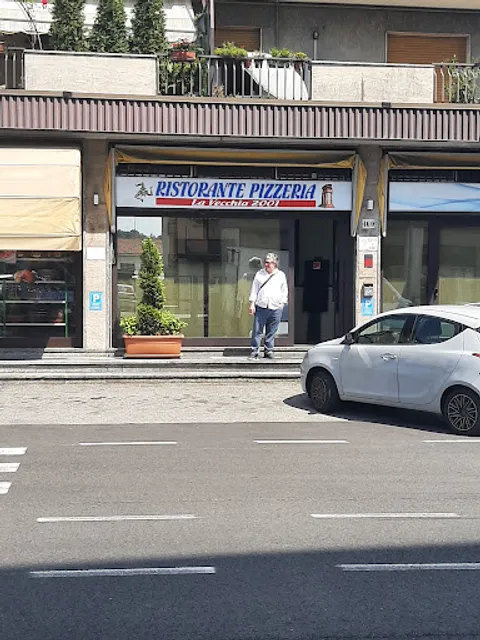 Ristorante Pizzeria La Vecchia 2001