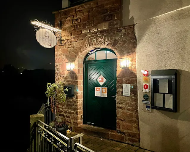 Christians Restaurant