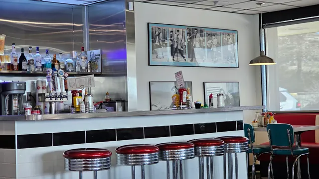 Gunther Toody's Diner