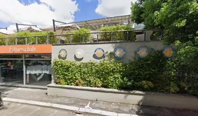 Via degli Olimpionici, 71