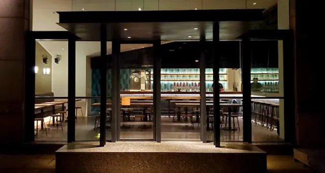 Slow Boat DSK Taproom 悠航鲜啤灯市口店