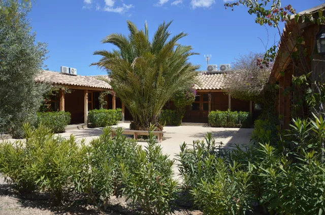 Hotel El Rancho los Montesinos