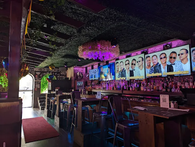 Monchy's Colombian Grill (Rahway)