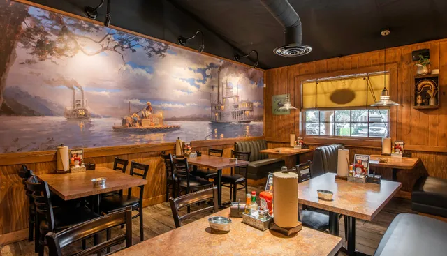 Huckleberry's Breakfast & Lunch