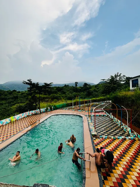 Fortune Farm , Morbe