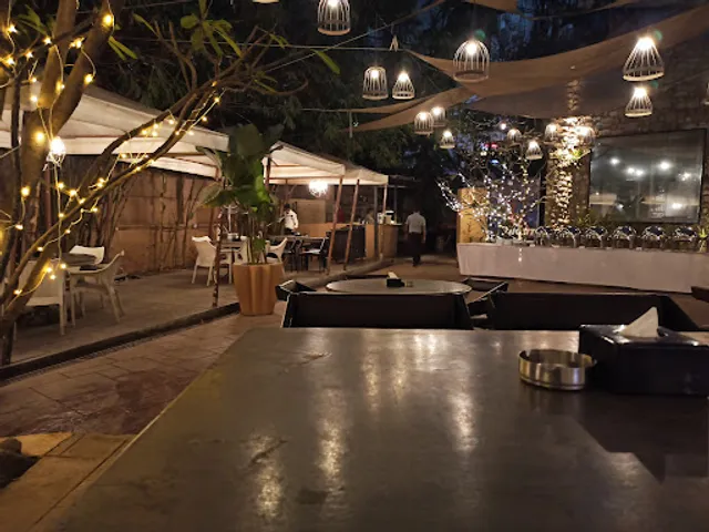 One Restaurant & Bar