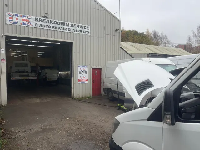 UK Auto Repair Centre LTD - Car & Van Repairs, Mercedes sprinter VW ...