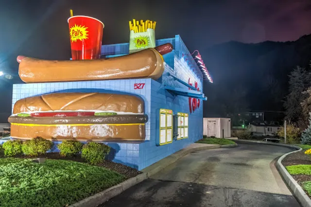 Pal's Sudden Service