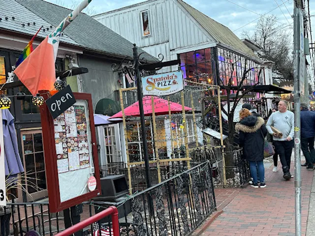 El Guajillo Mexican Restaurant