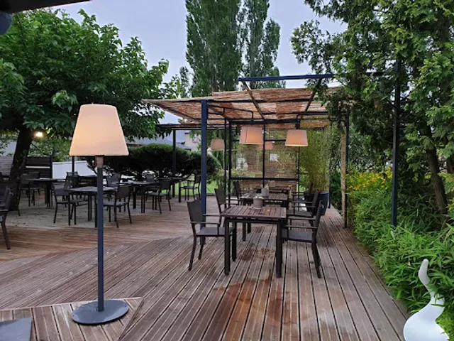 Restaurant Dansant La petite Musette (La chaumière du bois)