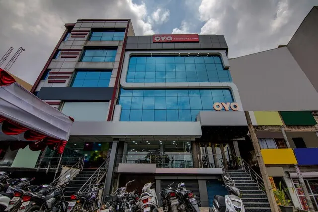 OYO Skylawn