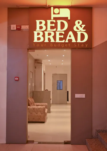 Bed & Bread Dormitory
