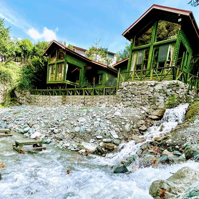 Doğa Su Minimal Evler