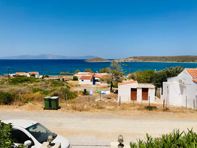 Eugenia travasarou sea view apartments