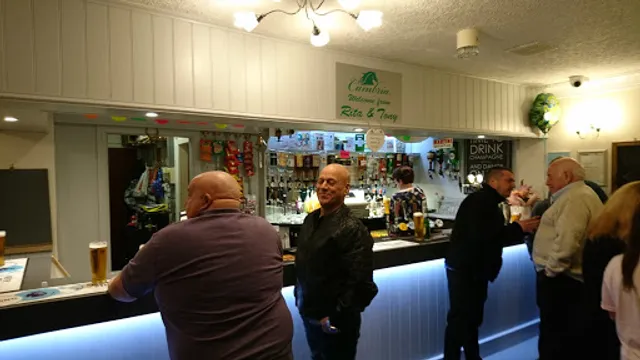 Cosy Club Bar (Cambria Pub)