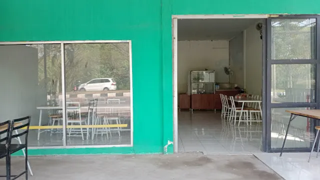 Nasi Balap Puyung Inaq Esun