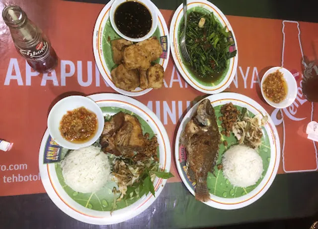 AYAM PENYET SURABAYA