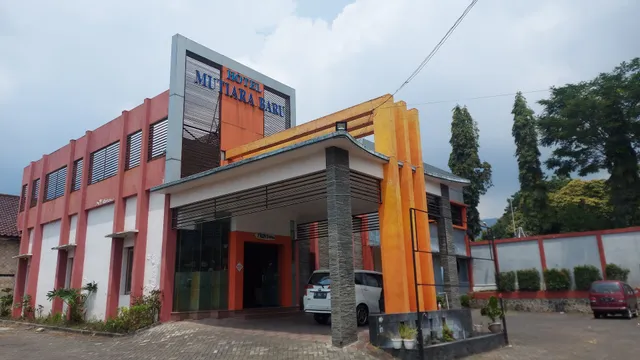 Hotel Mutiara Baru