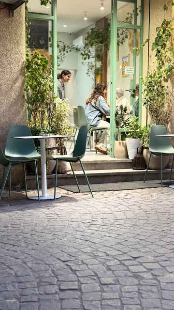 Munissa | Moroccan Snacks & Drinks | Medina