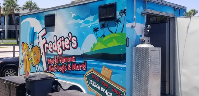 Fredgie's World Famous Hot Dogs