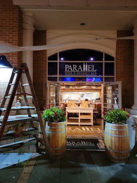 Parallel Wine & Whiskey Bar