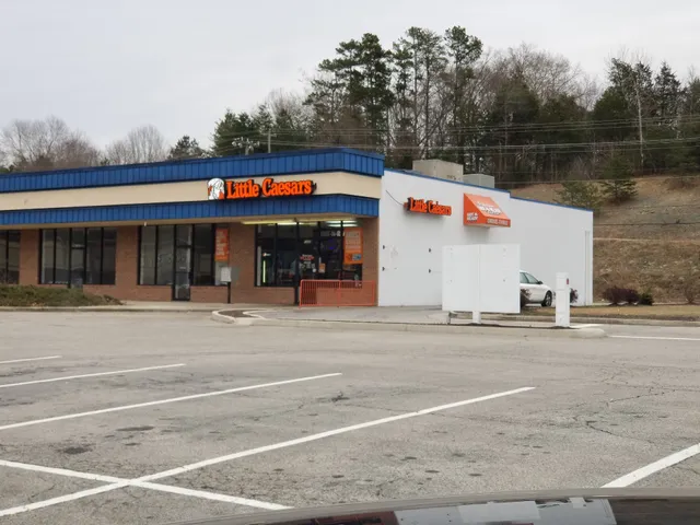 Southwyck Plaza Shopping Center