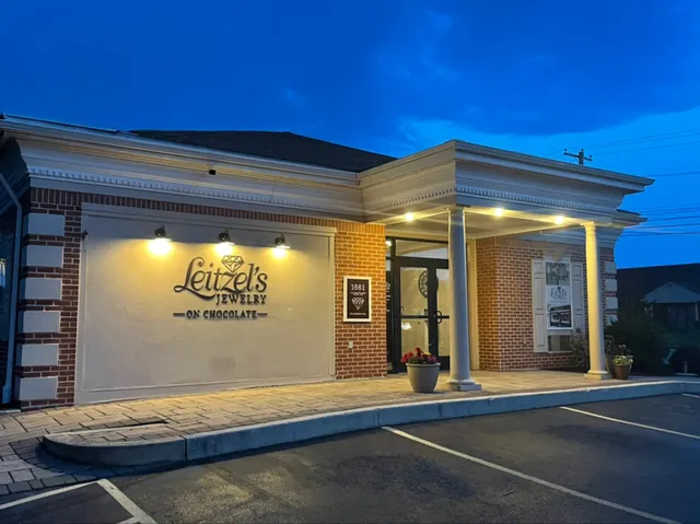 Leitzel's Jewelry on Chocolate