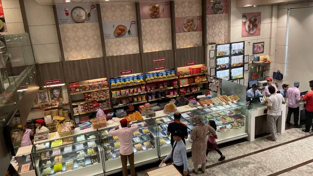 Good Earth City Center Mall