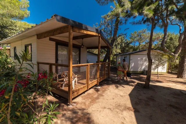 Camping La Pinède Enchantée