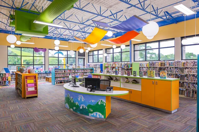 Friendswood Public Library