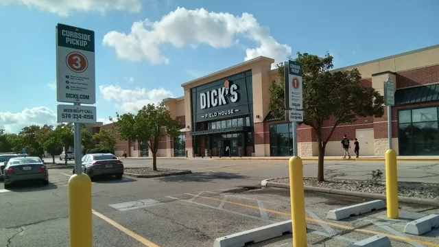 DICK'S Sporting Goods