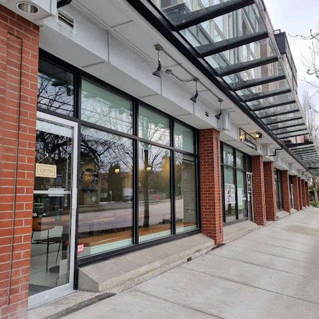 Billy Button Dessert