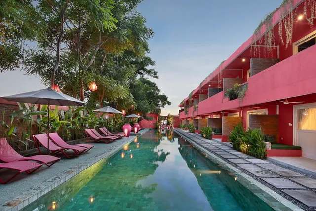 PinkCoco Gili Trawangan - Constant Surprises & for Cool Adults Only