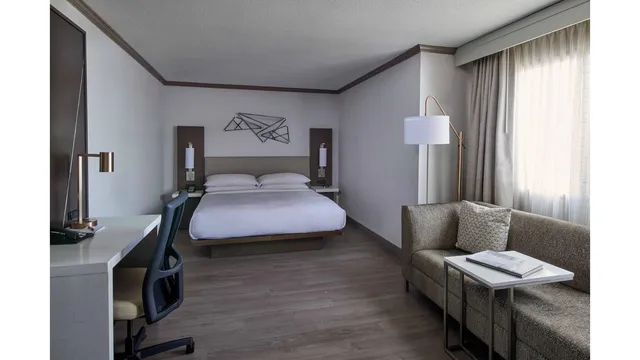 Detroit Marriott Troy