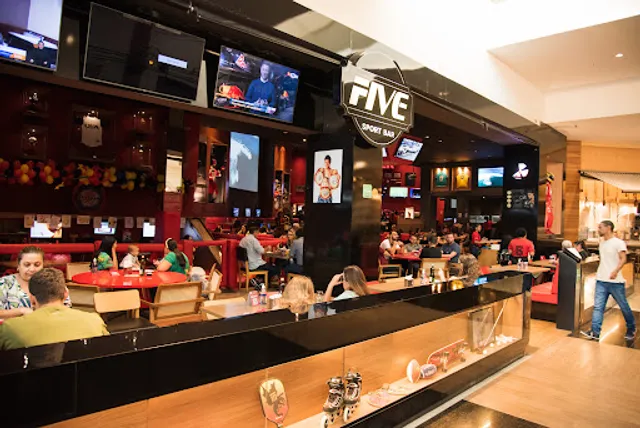 Five Sport Bar