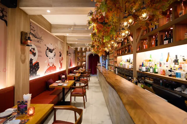 Umeshuthai Sukhumvit 45 梅酒タイ スクンビット 和食堂・梅酒バー | Japanese Restaurant and Umeshu Bar