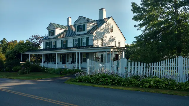 Shaker Hill Bed & Breakfast