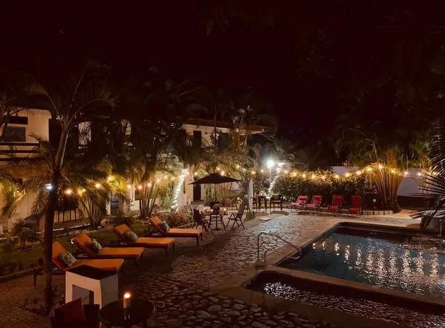 La Sirena Playa Jaco Hotel